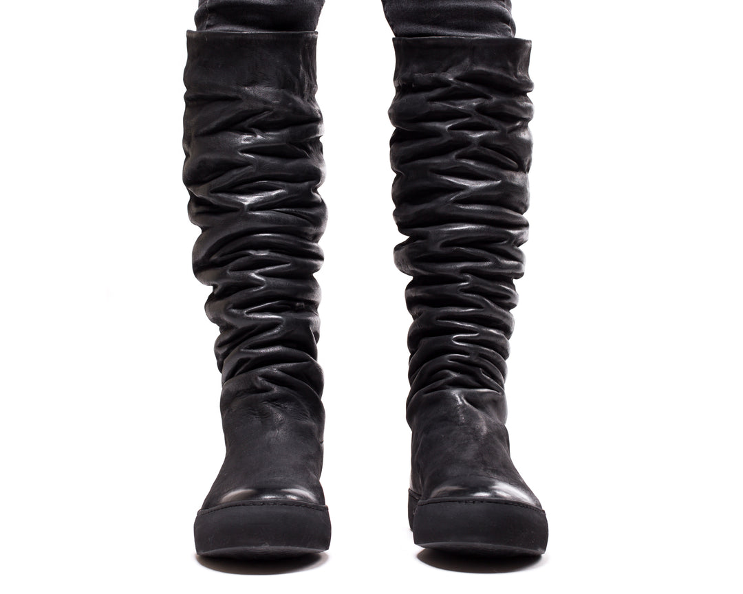 the last conspiracy DORES mat High Top 001 Black