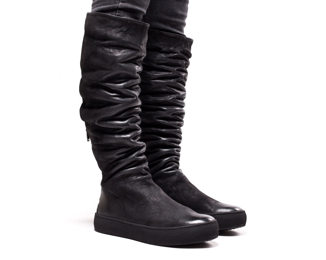 the last conspiracy DORES mat High Top 001 Black