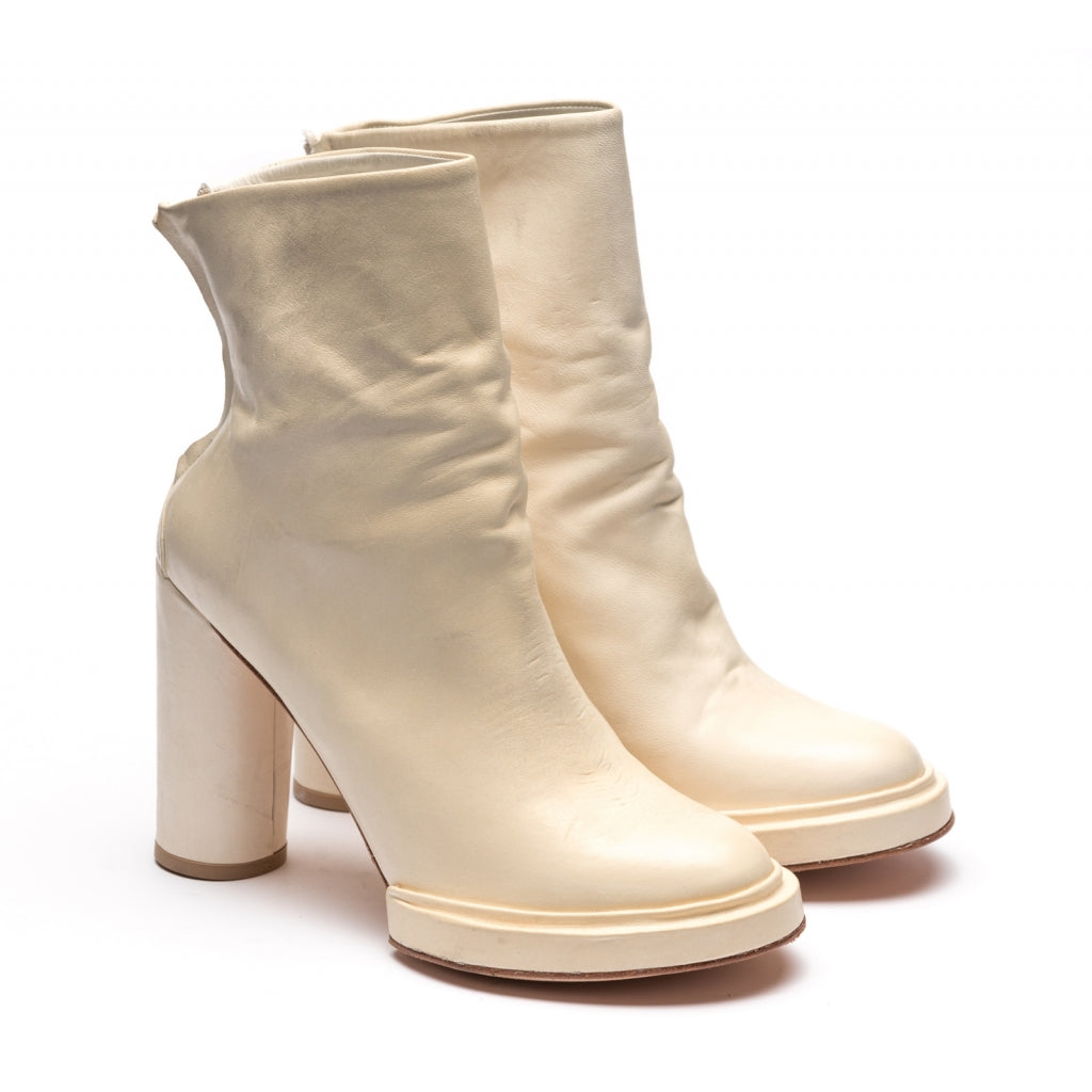 the last conspiracy ODIE soft Heel Boot 057 Off White