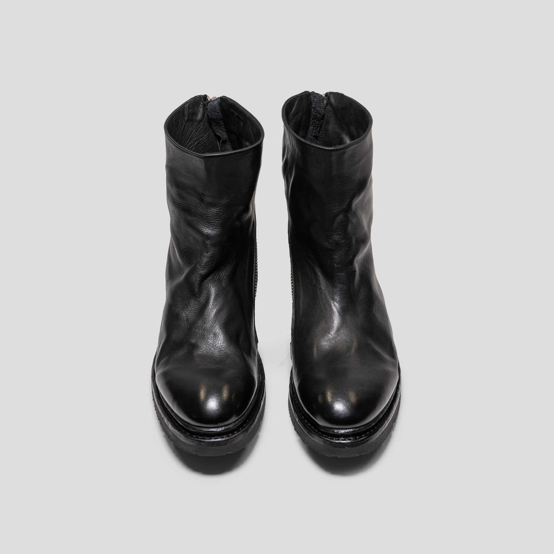 REGIN soft BLACK VIBRAM