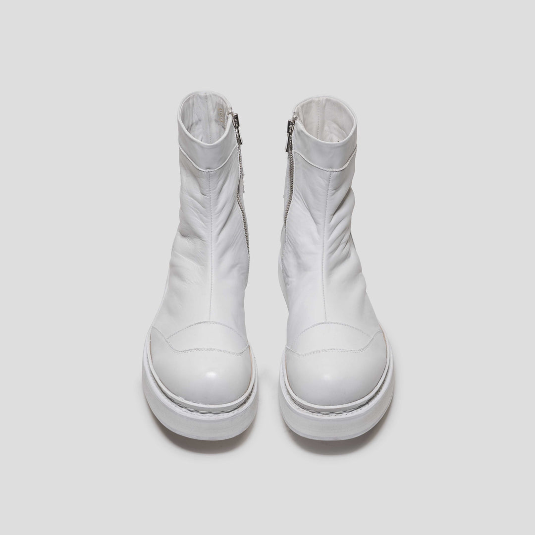 ERNESTO soft WHITE (Sample) Size 42