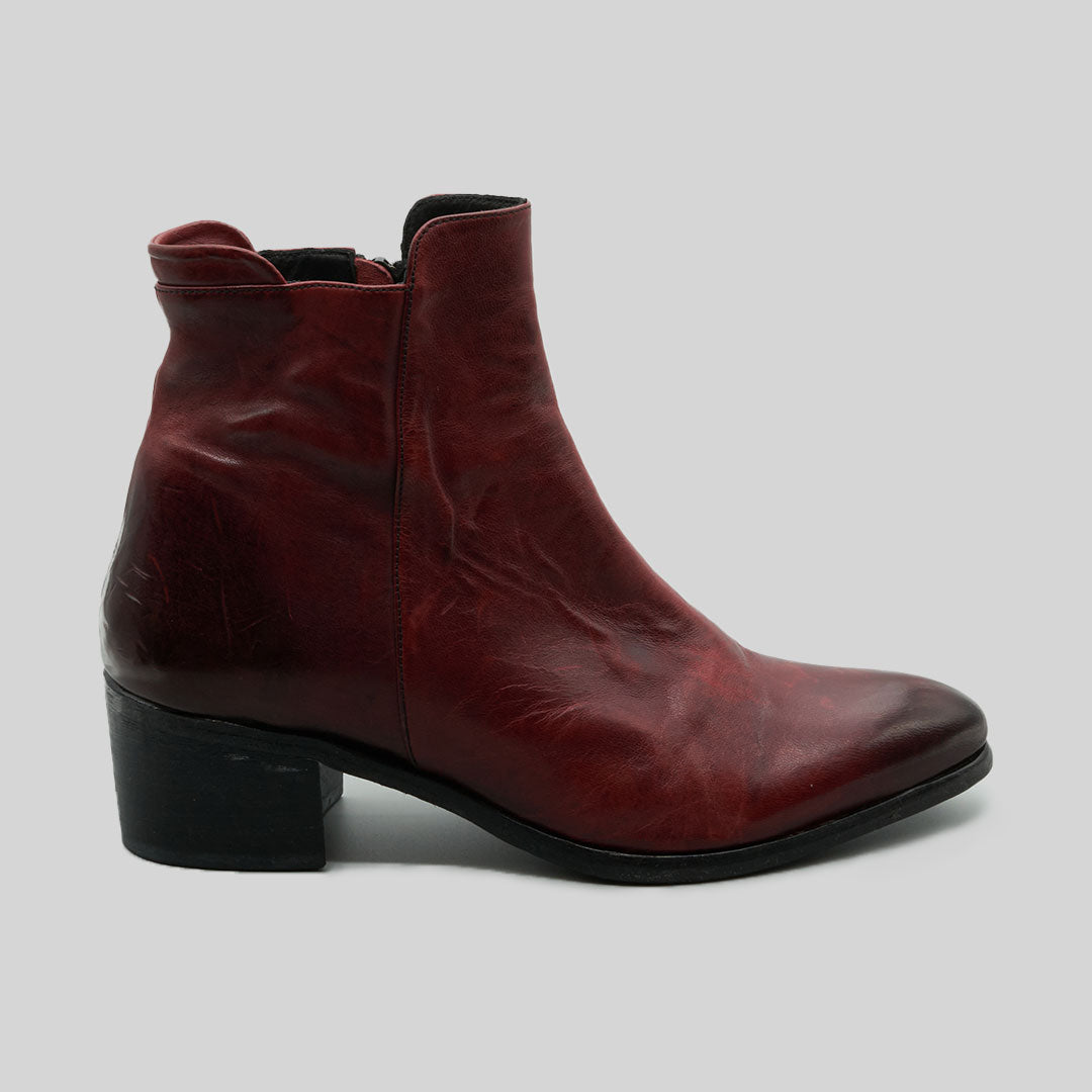 THIR soft OXBLOOD