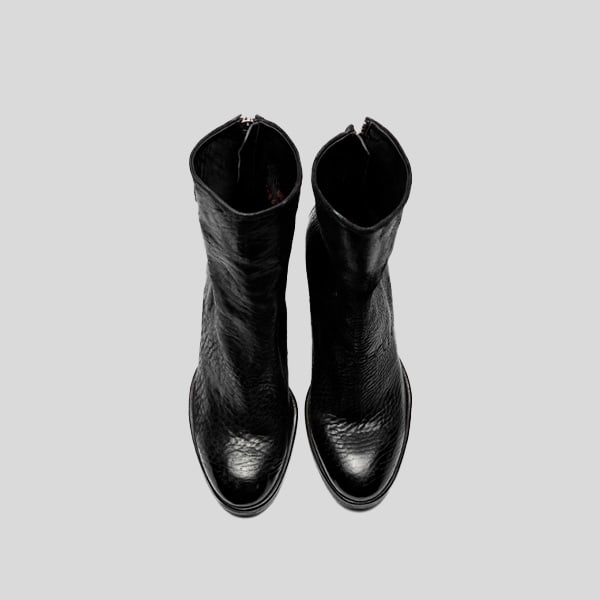 DARLA reversed BLACK