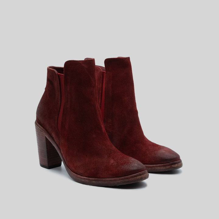 FELICIA waxed suede OXBLOOD