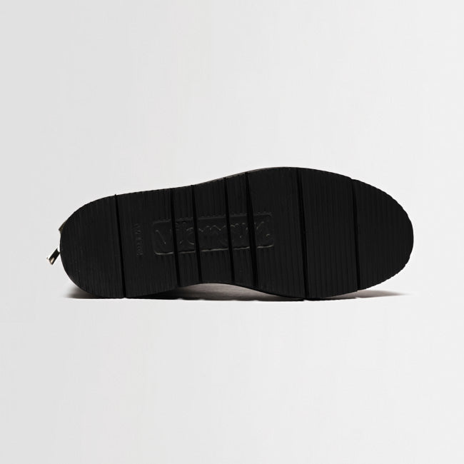 REGIN soft BLACK VIBRAM