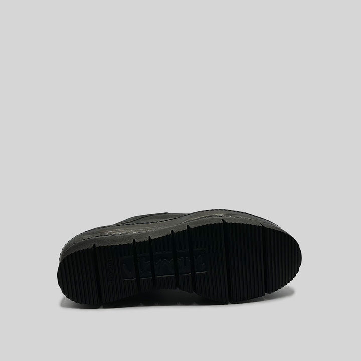 LINUS mat BLACK (SAMPLE) SIZE 41