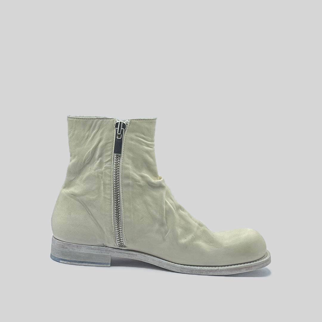 LOGAN soft OFFWHITE (SAMPLE) SIZE 42