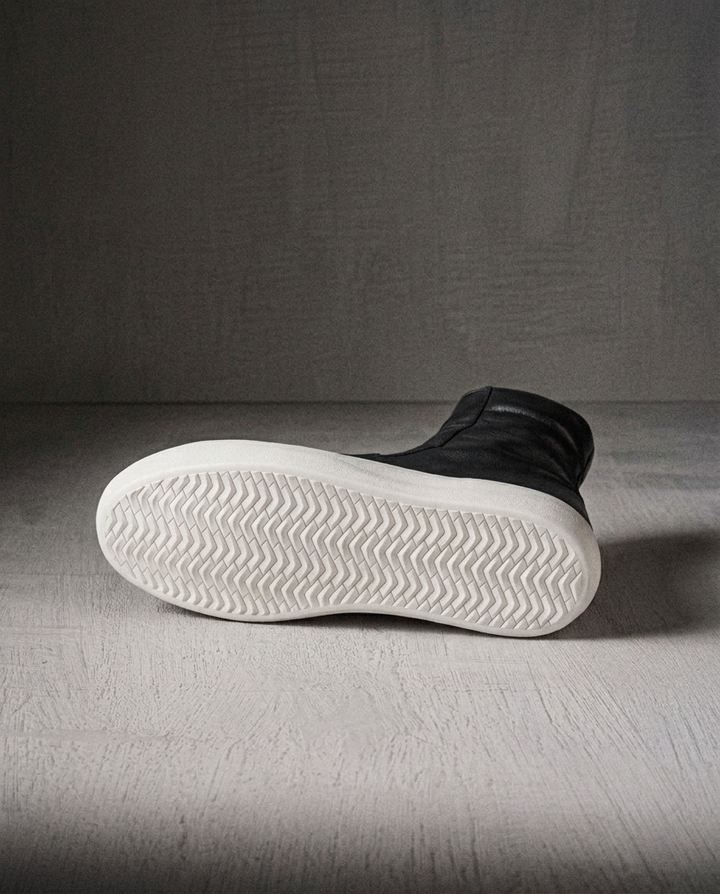VILMAR soft BLACK/WHITE