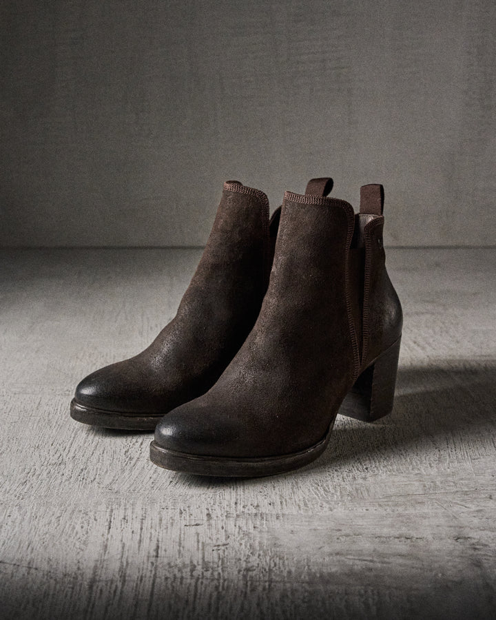 AASE waxed suede MOCCA