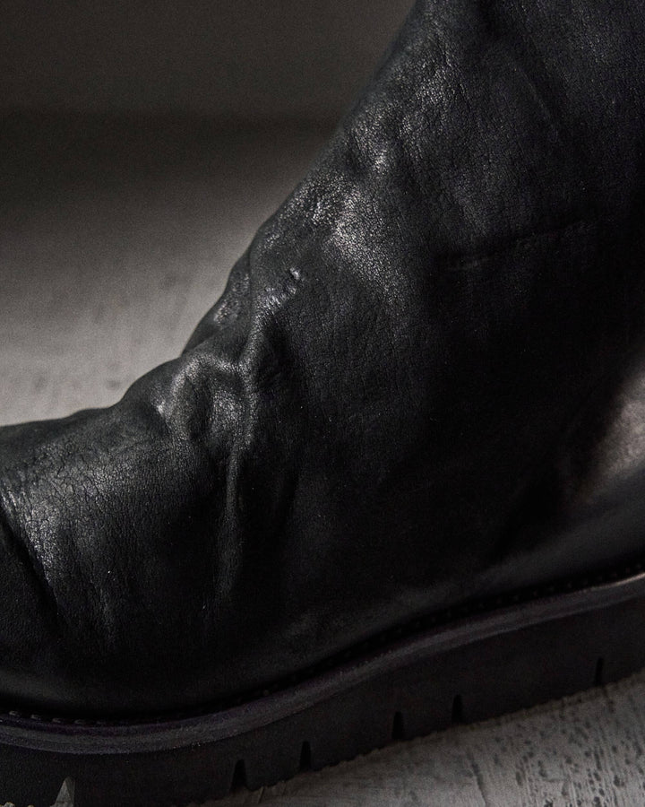 AGNES mat BLACK VIBRAM