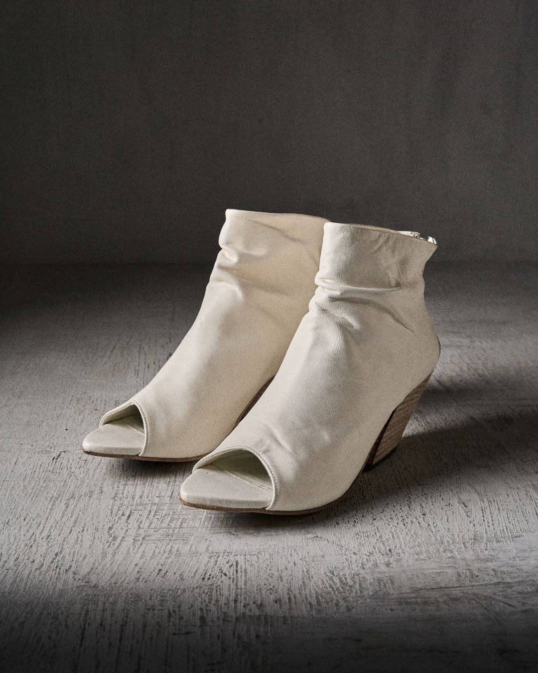 CYNDI soft OFFWHITE boots by The Last Conspiracy – image 1
