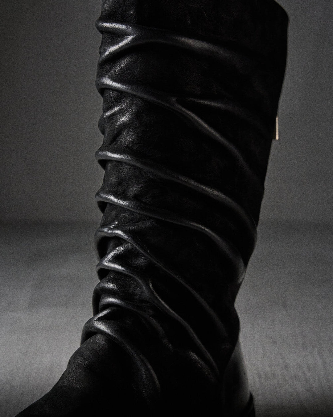 ESTELA mat BLACK – The Last Conspiracy boots in black
