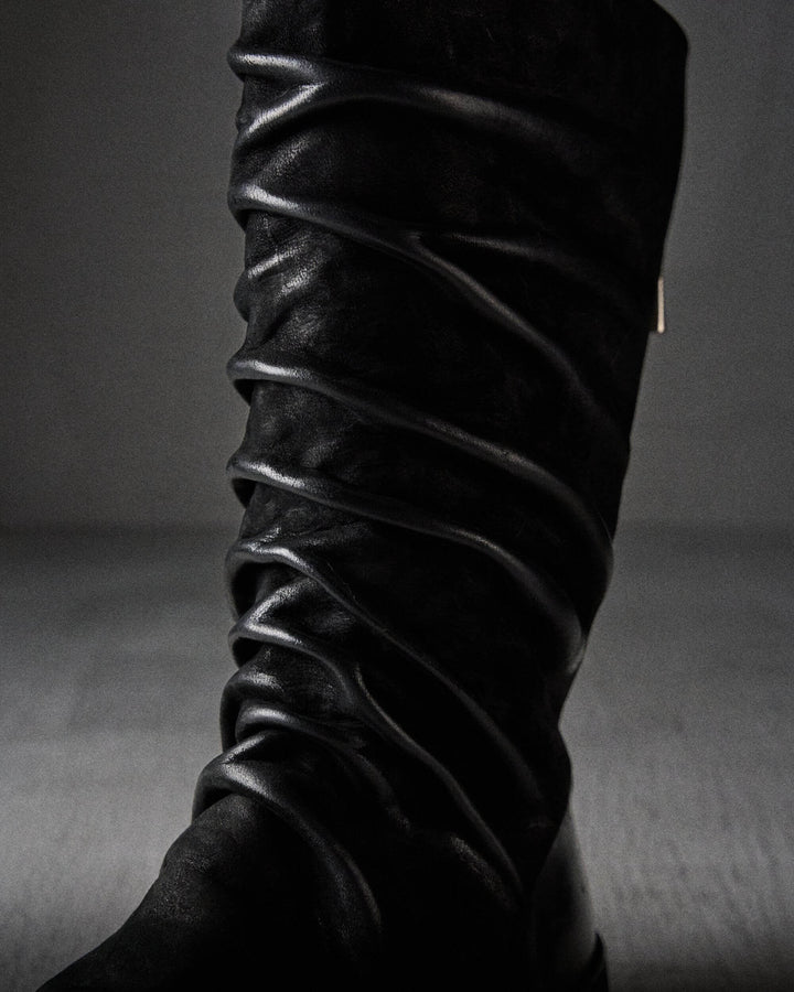 ESTELA mat BLACK – The Last Conspiracy boots in black