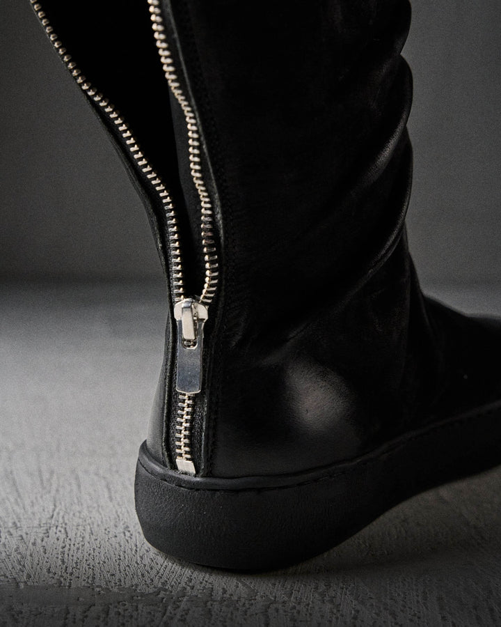 ESTELA mat BLACK – The Last Conspiracy boots in black