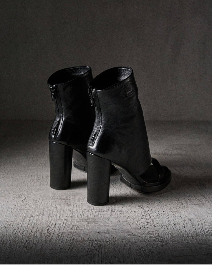 LELI soft BLACK boots by The Last Conspiracy – image 2