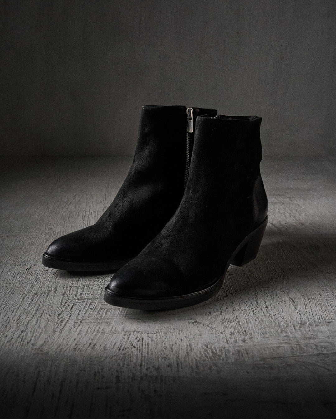 MAE waxed suede BLACK