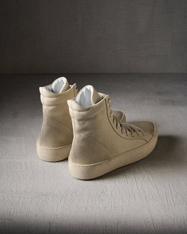 Emanuel men&