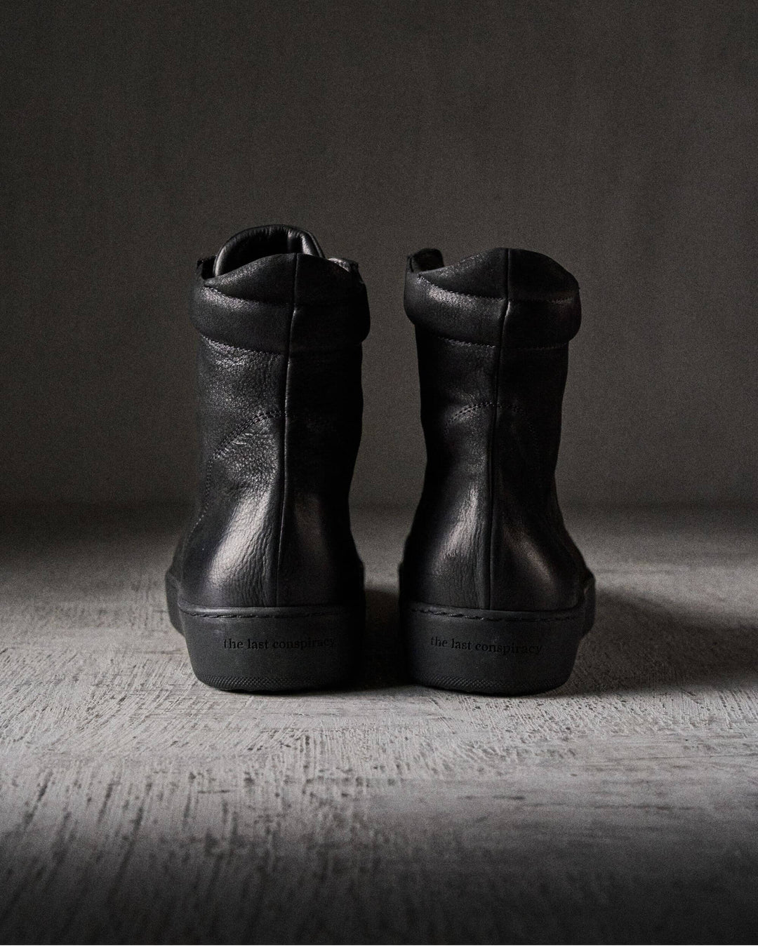 OVI mat BLACK/BLACK – The Last Conspiracy boots in black