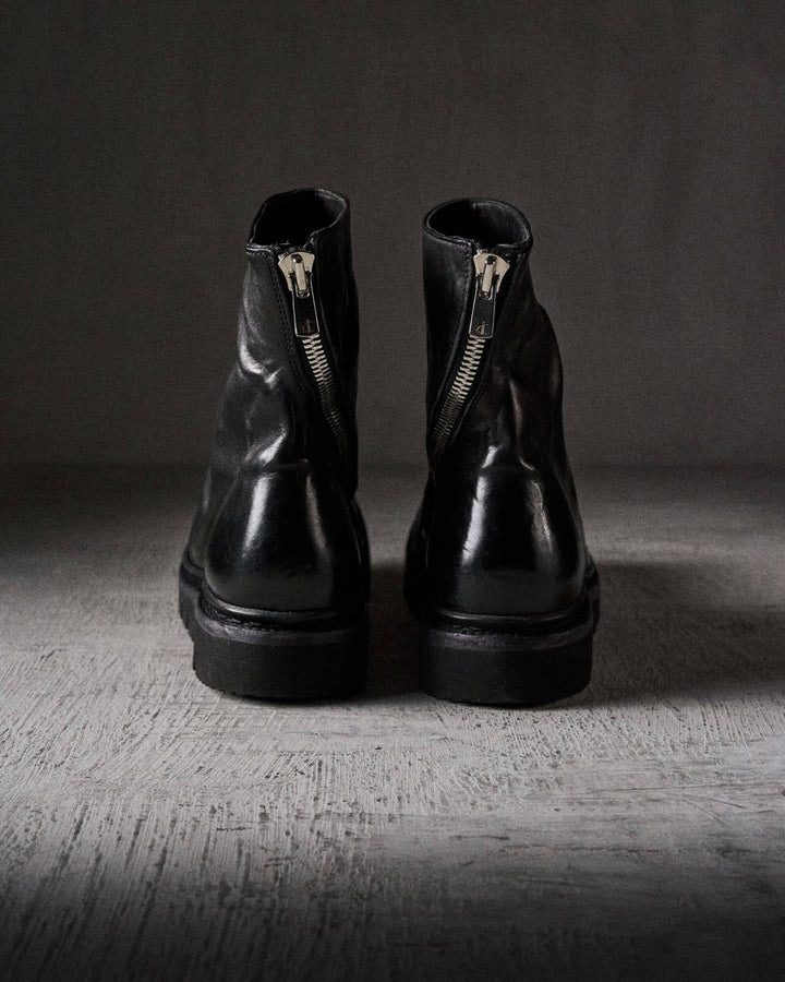 REGIN soft BLACK VIBRAM