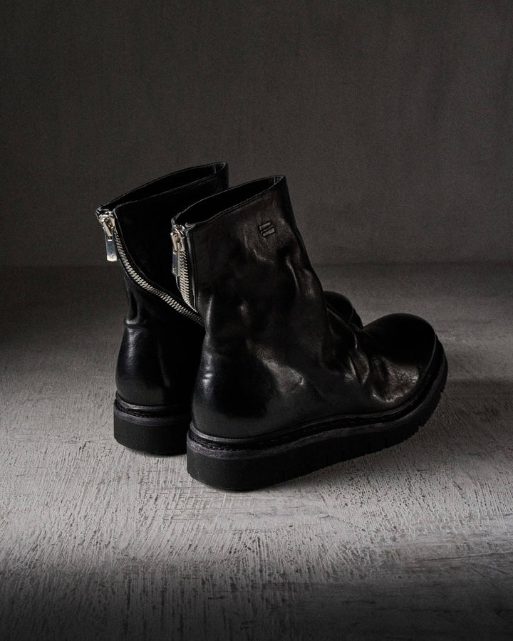 REGIN soft BLACK VIBRAM