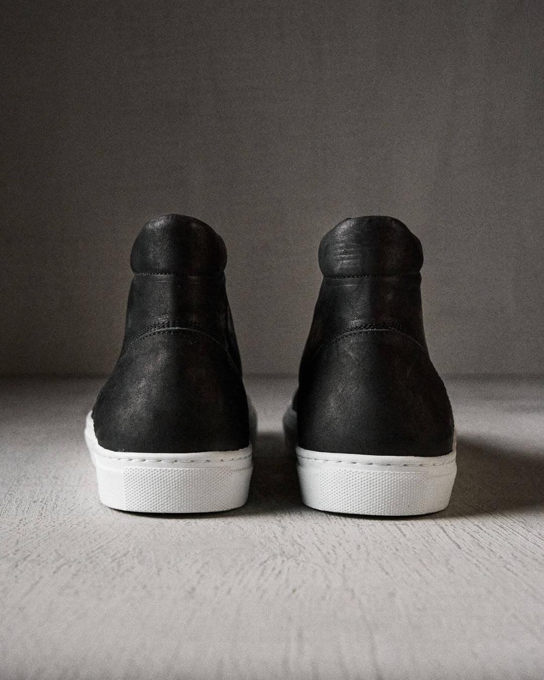 JORGE mat BLACK/WHITE – The Last Conspiracy boots in black and white