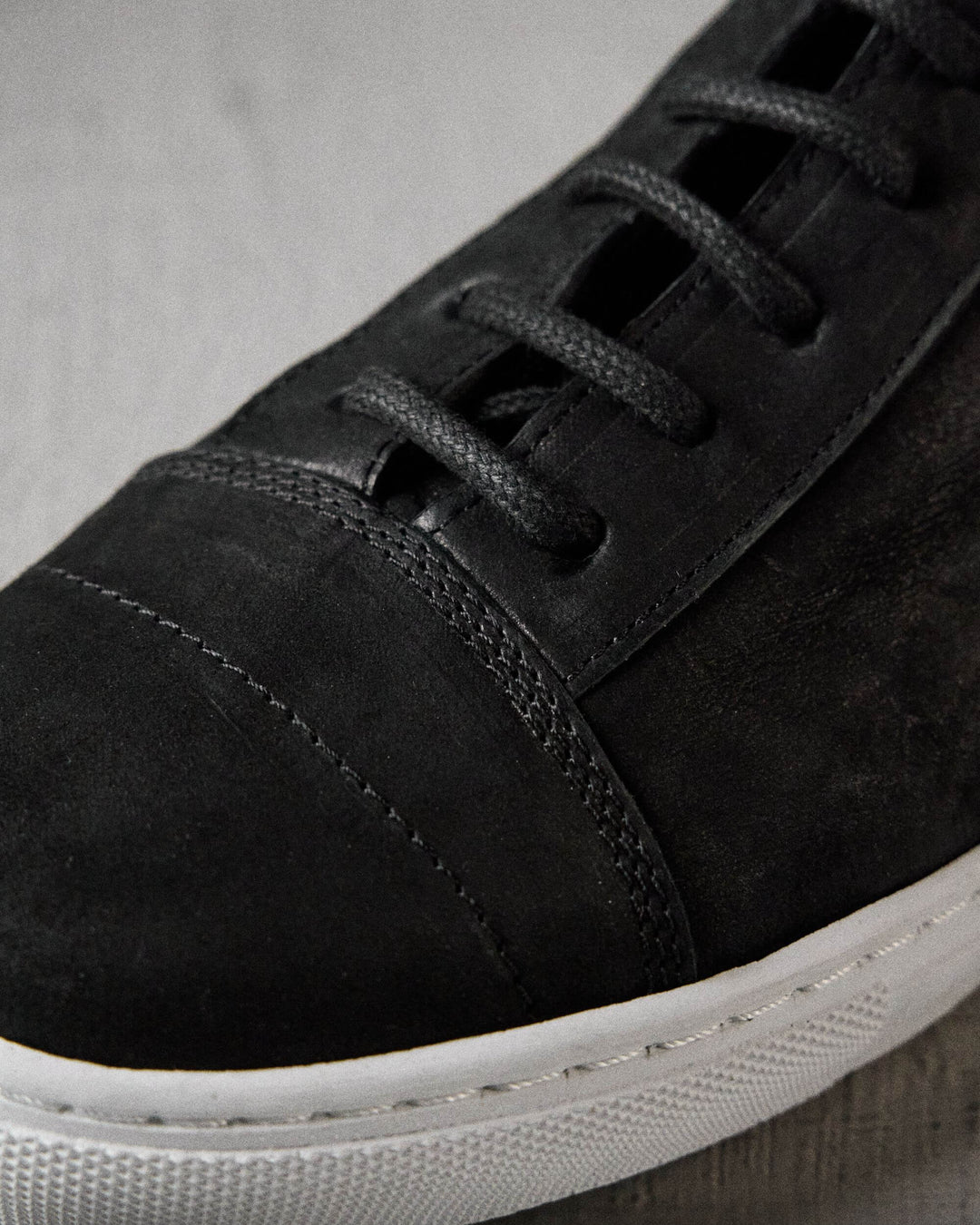 JORGE mat BLACK/WHITE – The Last Conspiracy boots in black and white