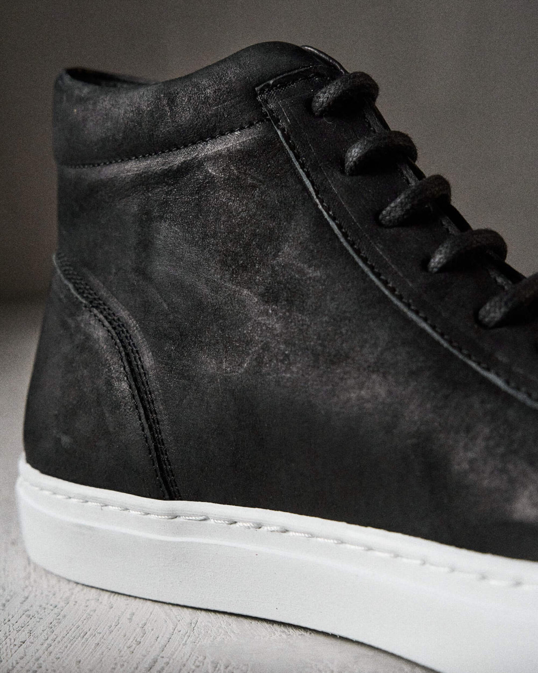 JORGE mat BLACK/WHITE – The Last Conspiracy boots in black and white