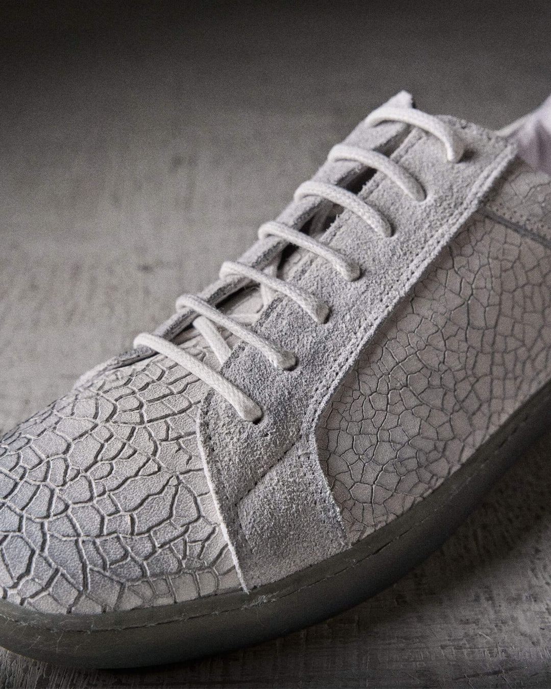ALEX cracked WHITE shoes by The Last Conspiracy – image 6