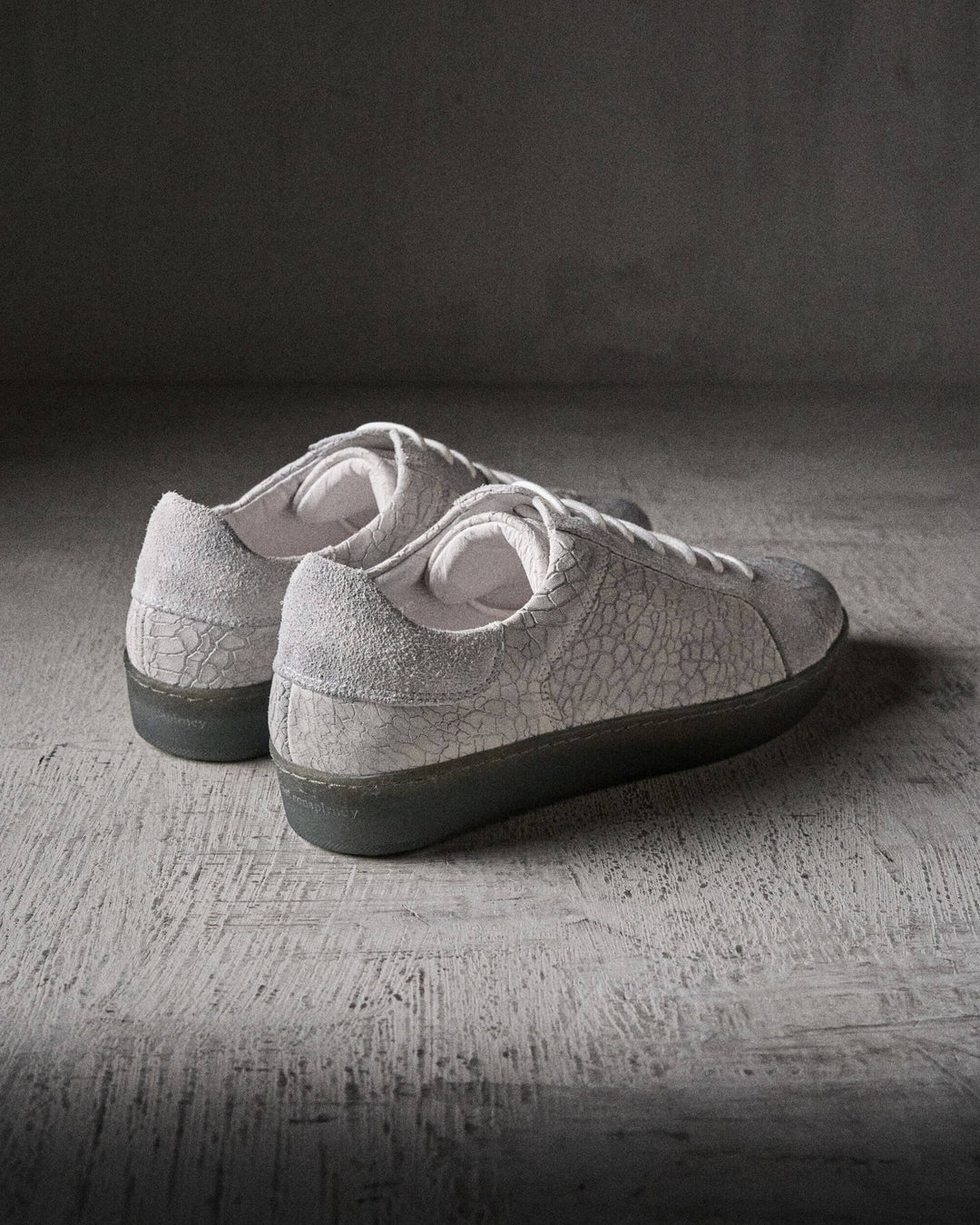 ALEX cracked WHITE shoes by The Last Conspiracy – image 2