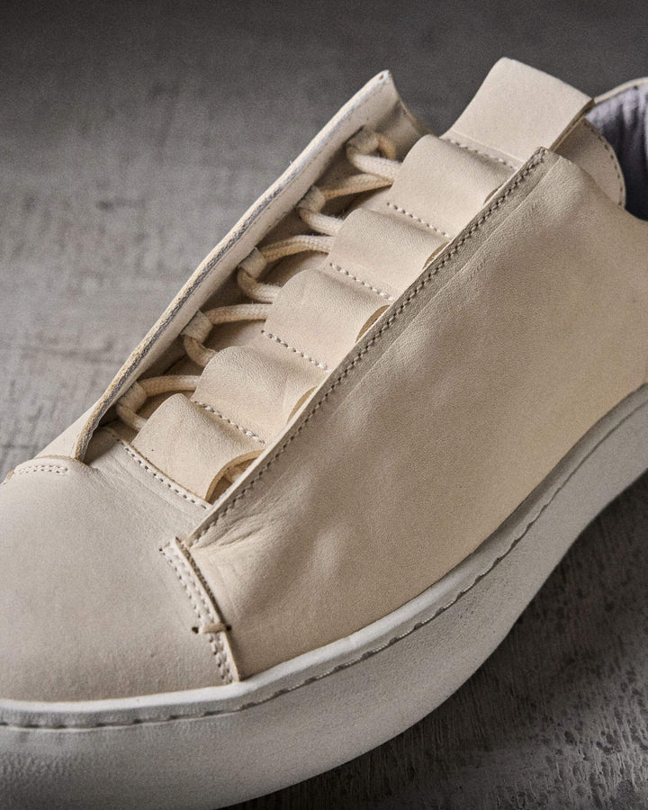 VAUX soft SMOG – The Last Conspiracy shoes