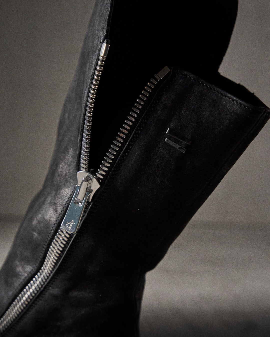 TWILLA mat BLACK VIBRAM