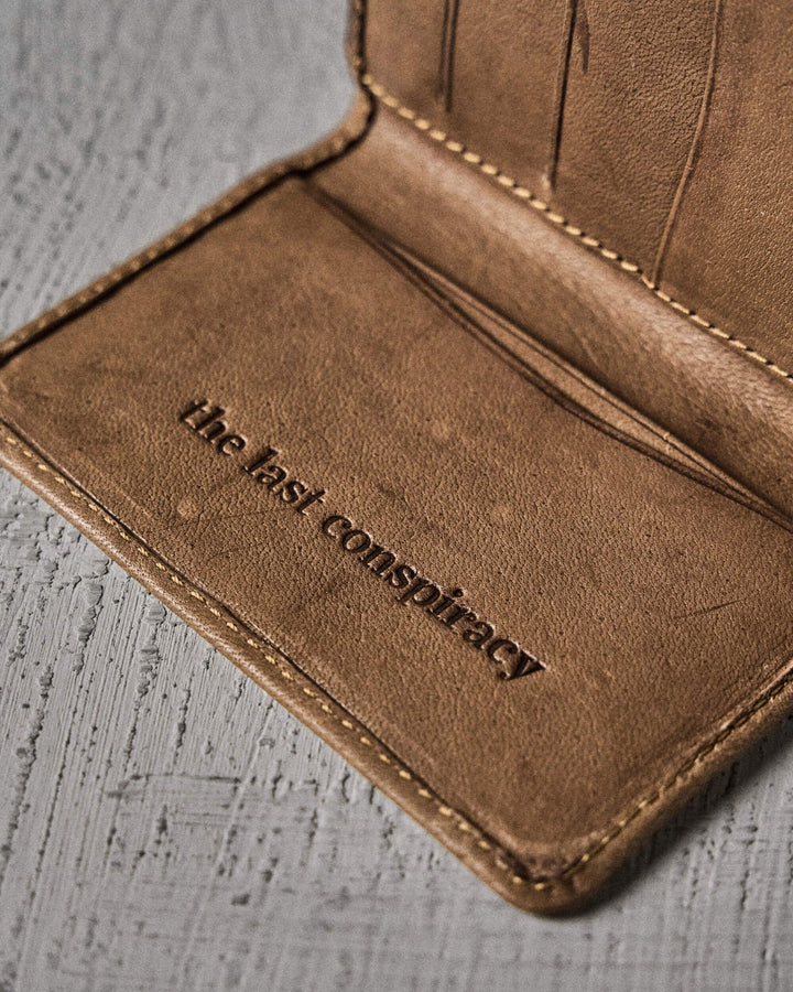 Cardwallet unisex camel card wallet detail view