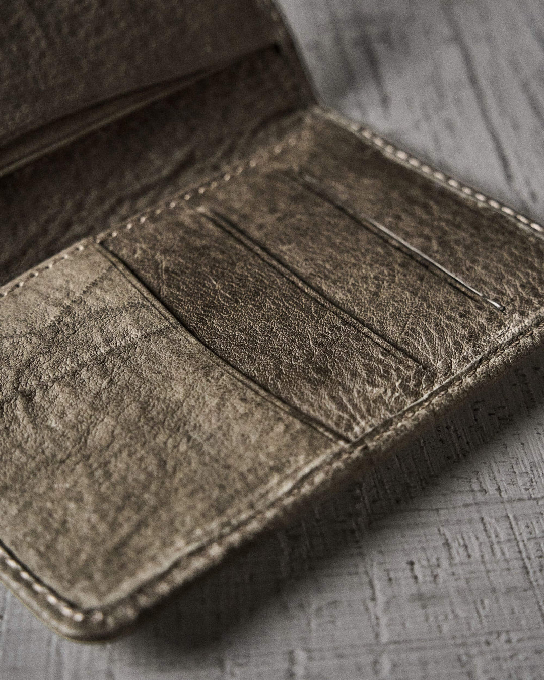 Cardwallet unisex green card wallet back view