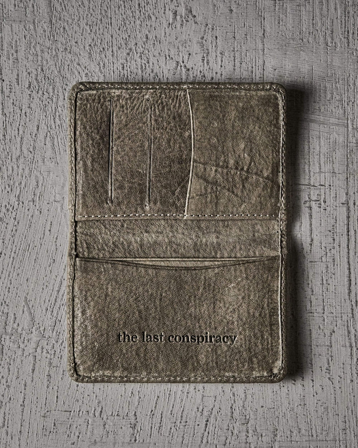 Cardwallet unisex green card wallet detail view