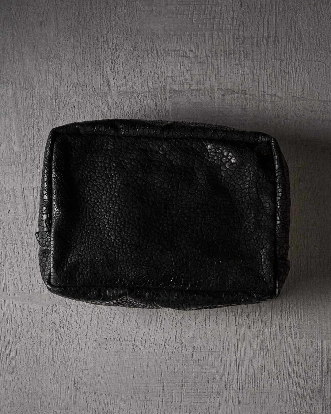 WASHBAG cracked BLACK toiletry bag from The Last Conspiracy
