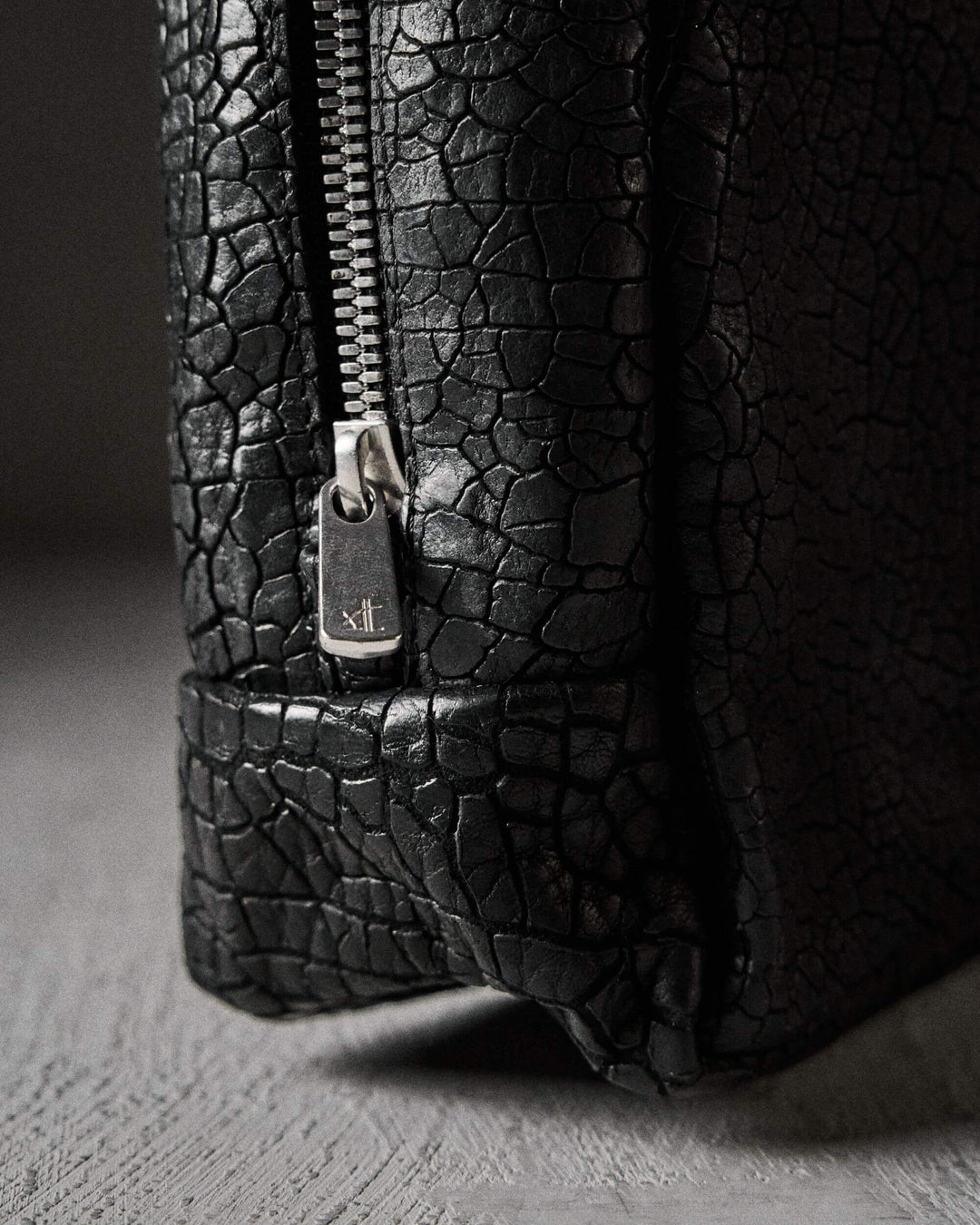 WASHBAG cracked BLACK toiletry bag from The Last Conspiracy