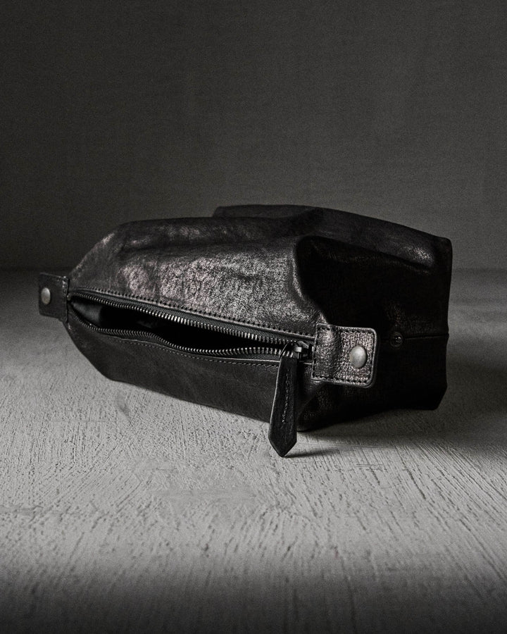 WASHBAG waxed bonded BLACK – The Last Conspiracy accessories in black