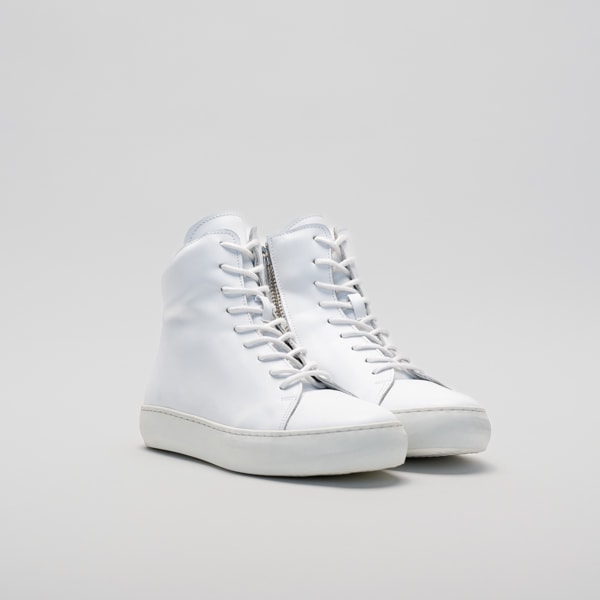 OLLIE soft WHITE