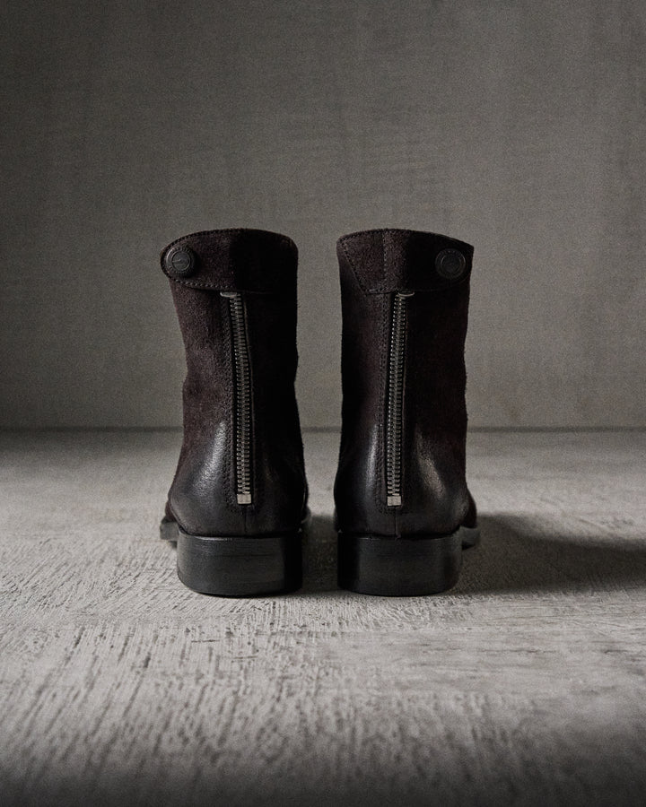 AUDLEY waxed suede FUDGE