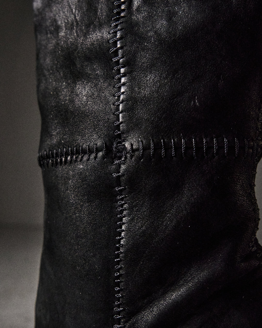 GREY mat BLACK