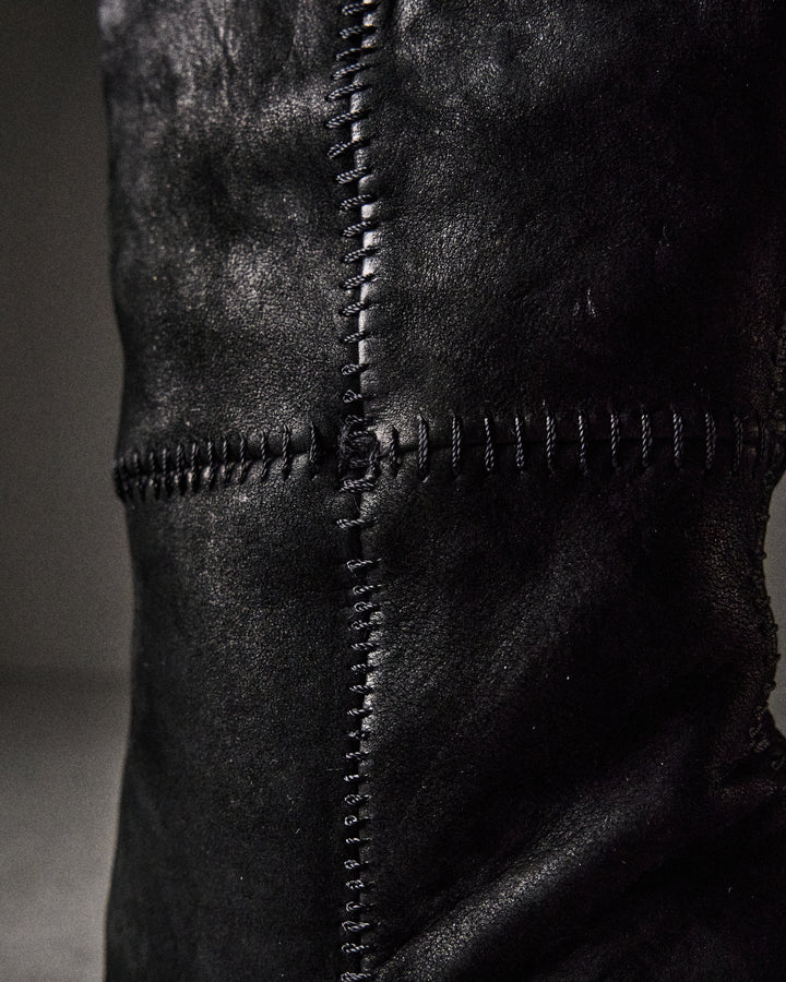 GREY mat BLACK