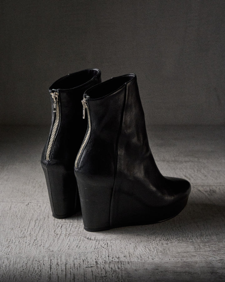 RAVNA soft BLACK