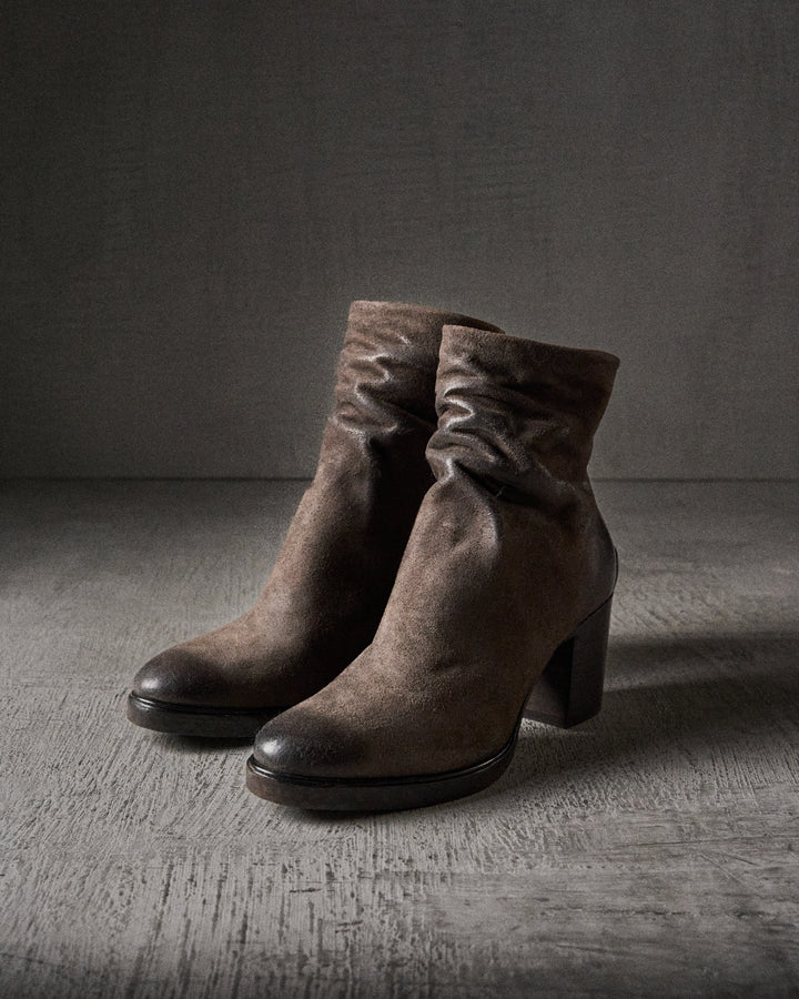 KENNA waxed suede DARK GREY