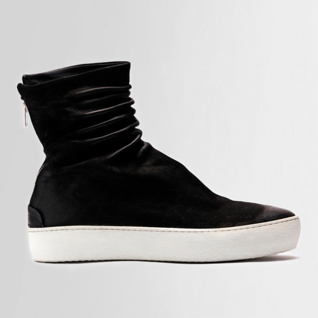 the last conspiracy FINN mat High Top Sneaker 401 Black/white sole/buffed sole