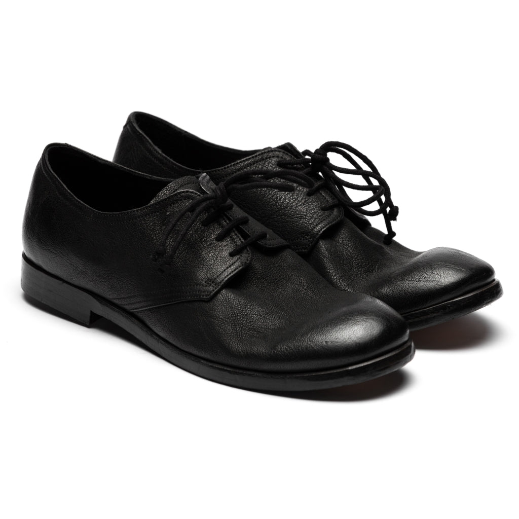 the last conspiracy ISOLDE Laced Shoe 001 Black