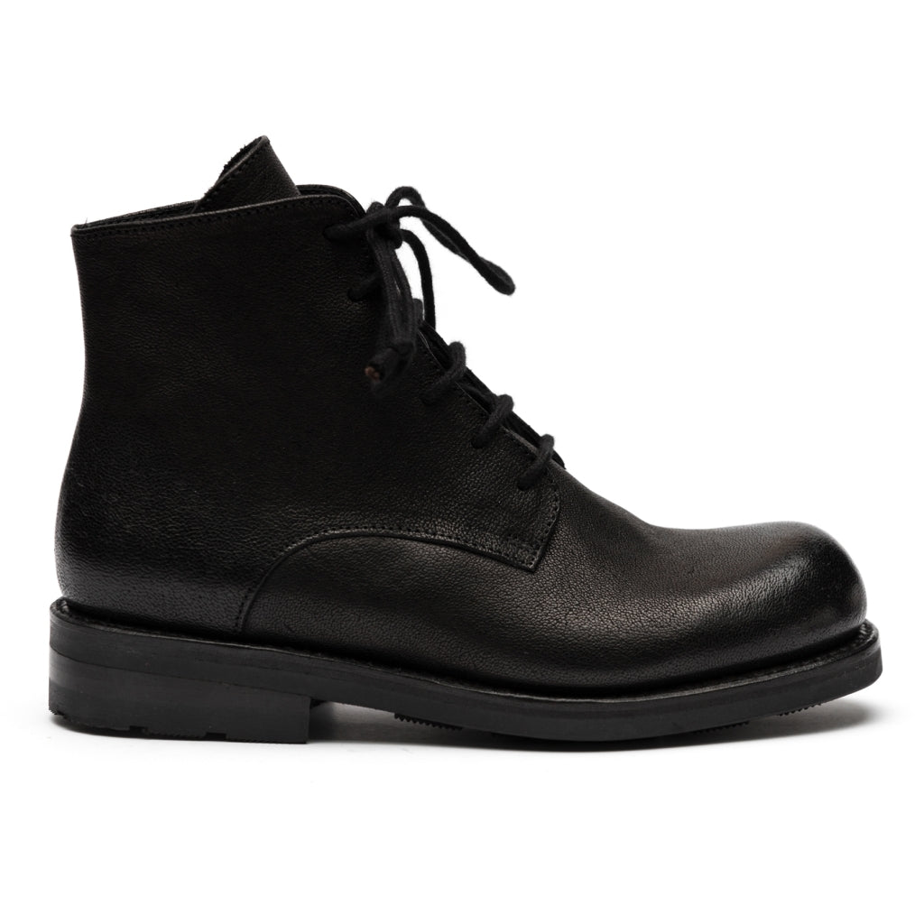 the last conspiracy JANE Laced Boot 001 Black