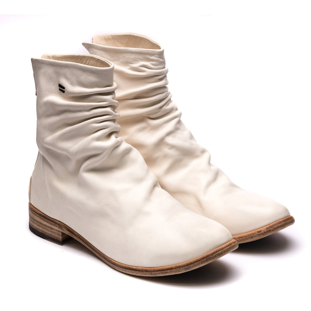 the last conspiracy MORENO soft Boot 057 Off White