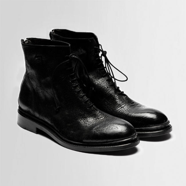 the last conspiracy SNE reversed Laced Boot 001 Black